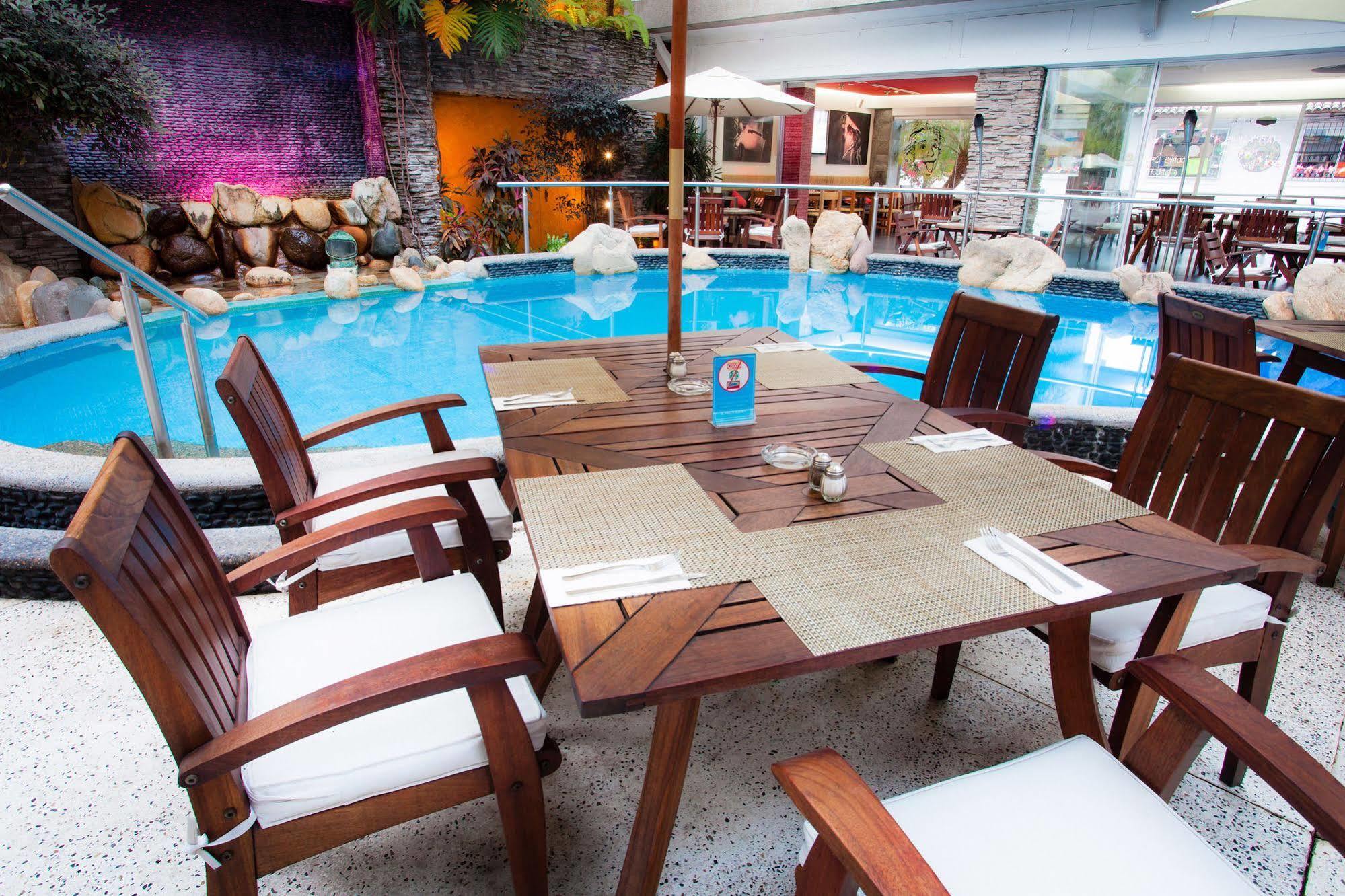 Hotel Rio Malecon Puerto Vallarta Eksteriør bilde